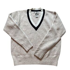 Rain & Rose varsity stripe v-neck Sweater with Textured Knit size Medium